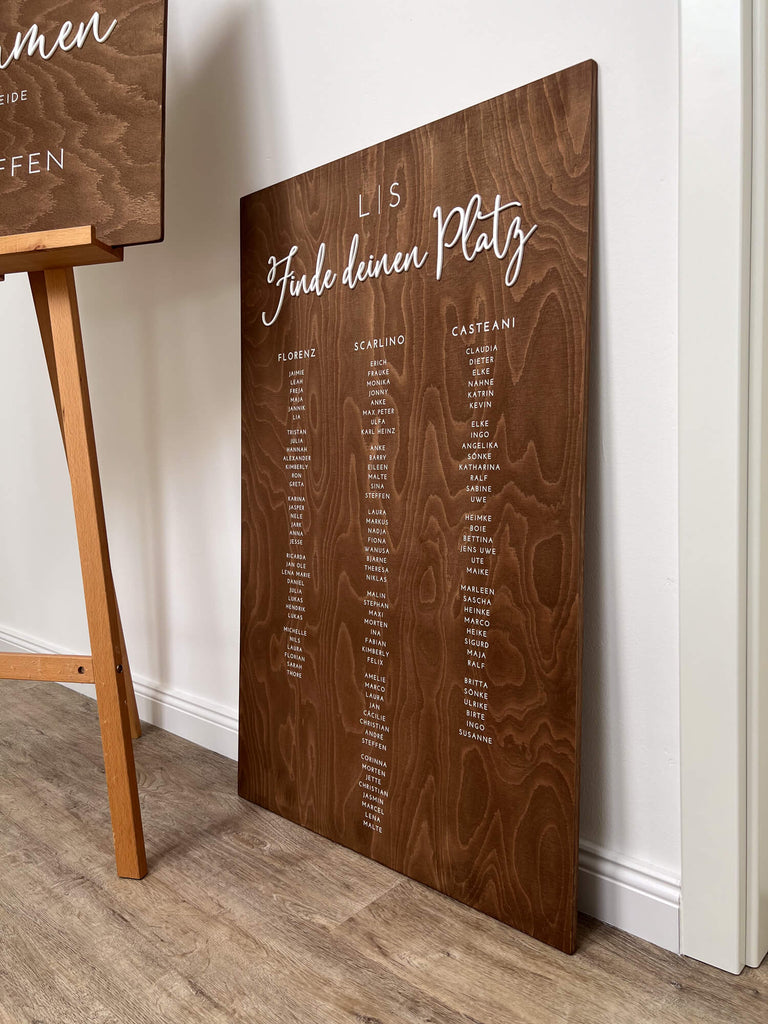 Sitzplan Hochzeit „Frieda“ – personalisiert - aus Buchenholz