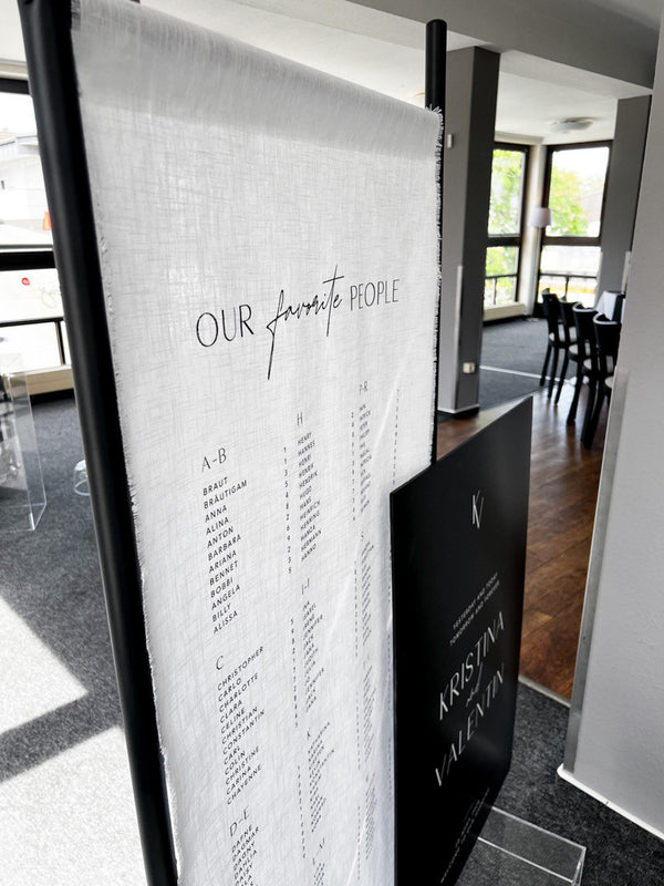 Sitzplan aus Stoff für Hochzeit - individuell personalisierbar