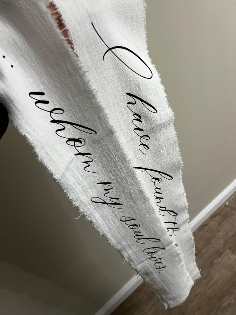 Hochzeit Stuhlschleifen aus Stoff | mit Spüchen