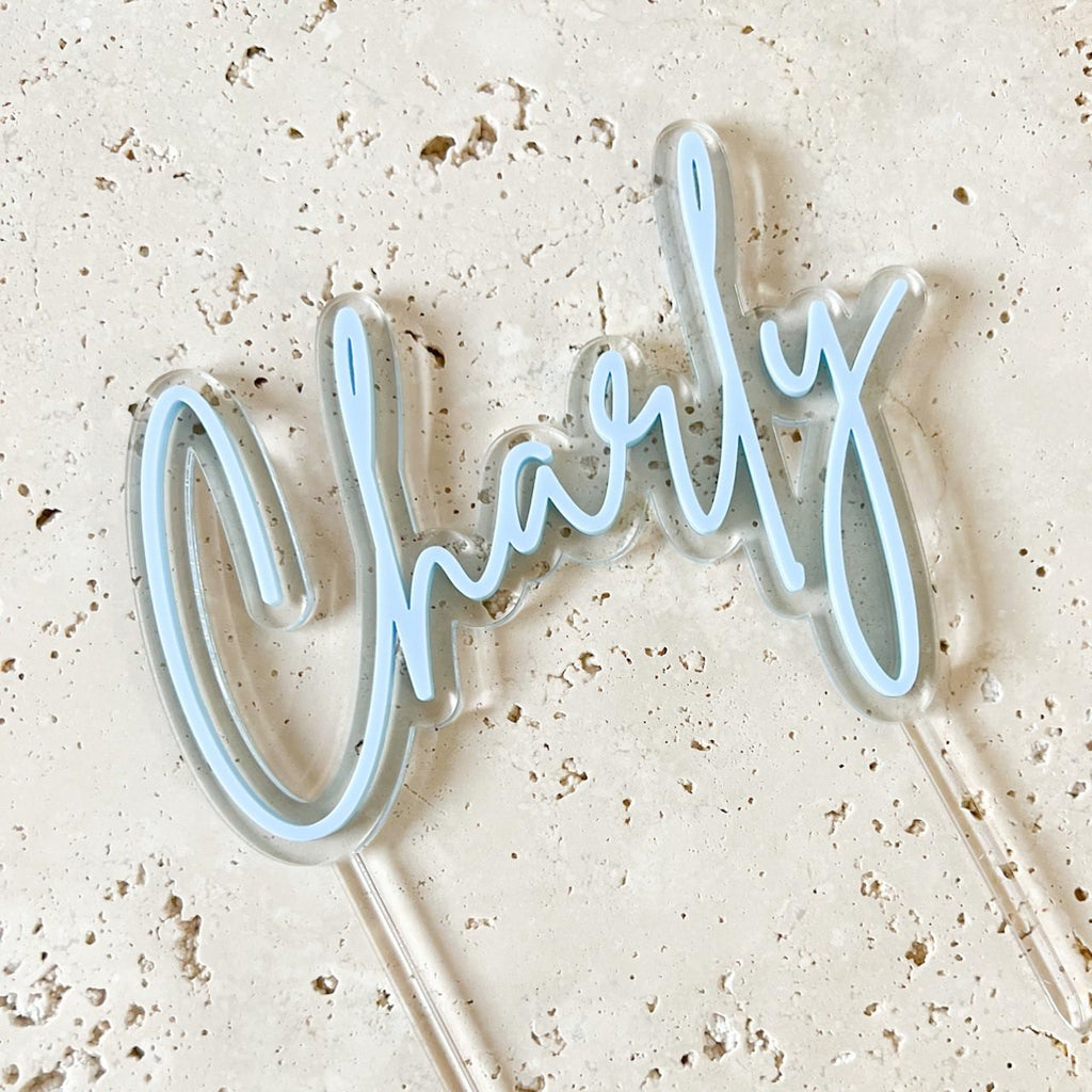 Cake topper personalized with name