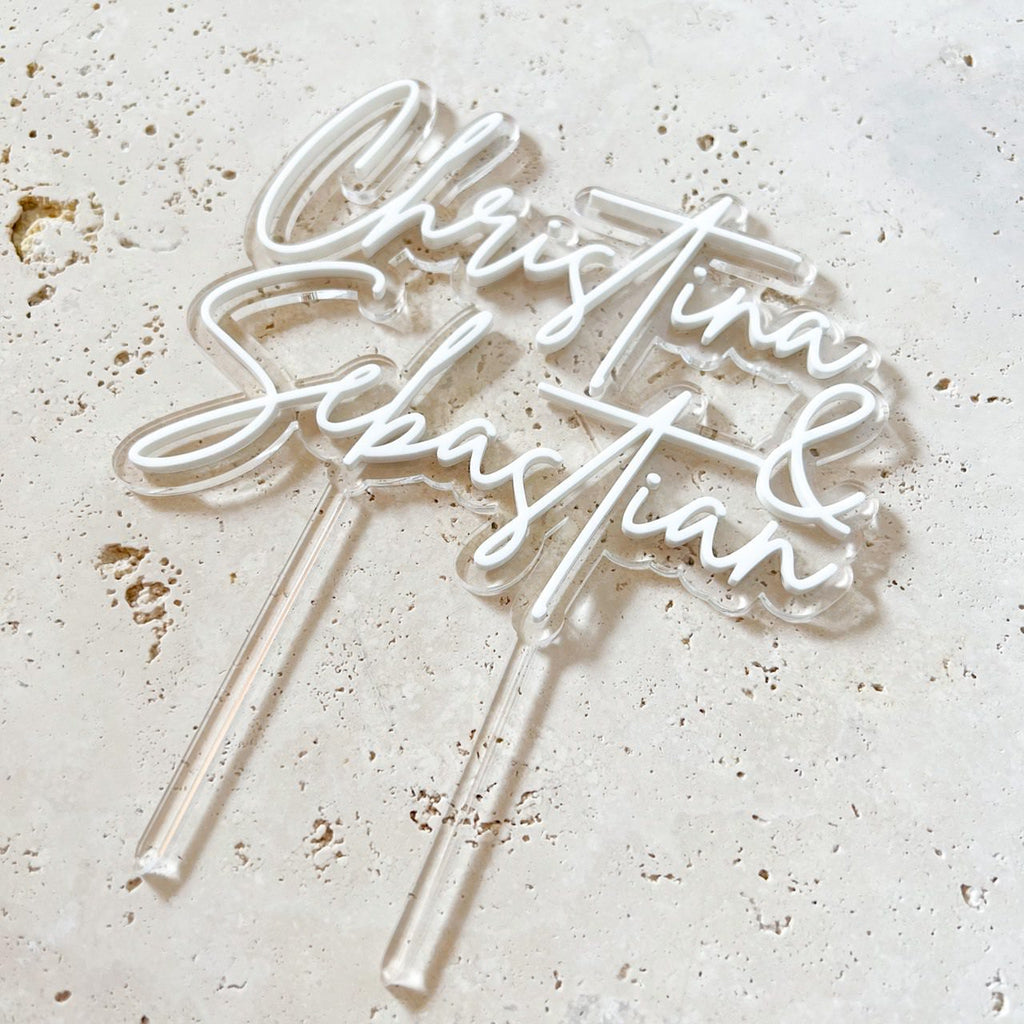 Cake topper personalized with name