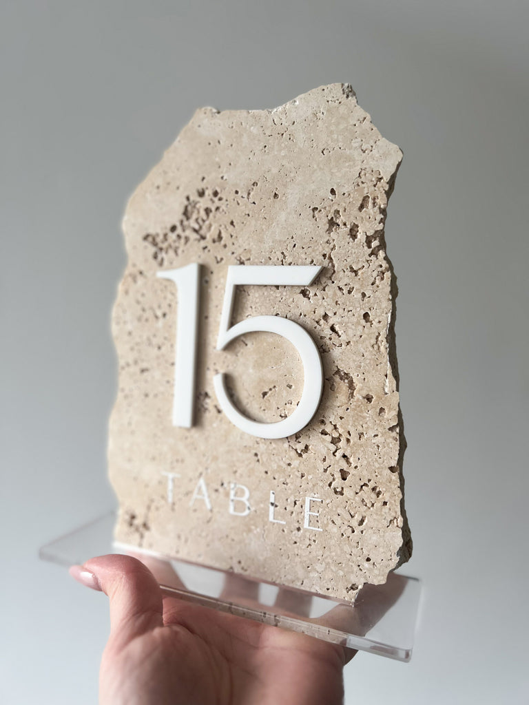 Tischnummern aus Travertin-Stein 