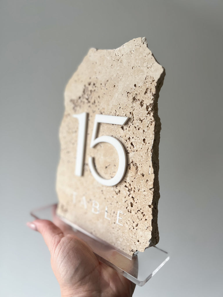Tischnummern aus Travertin-Stein 