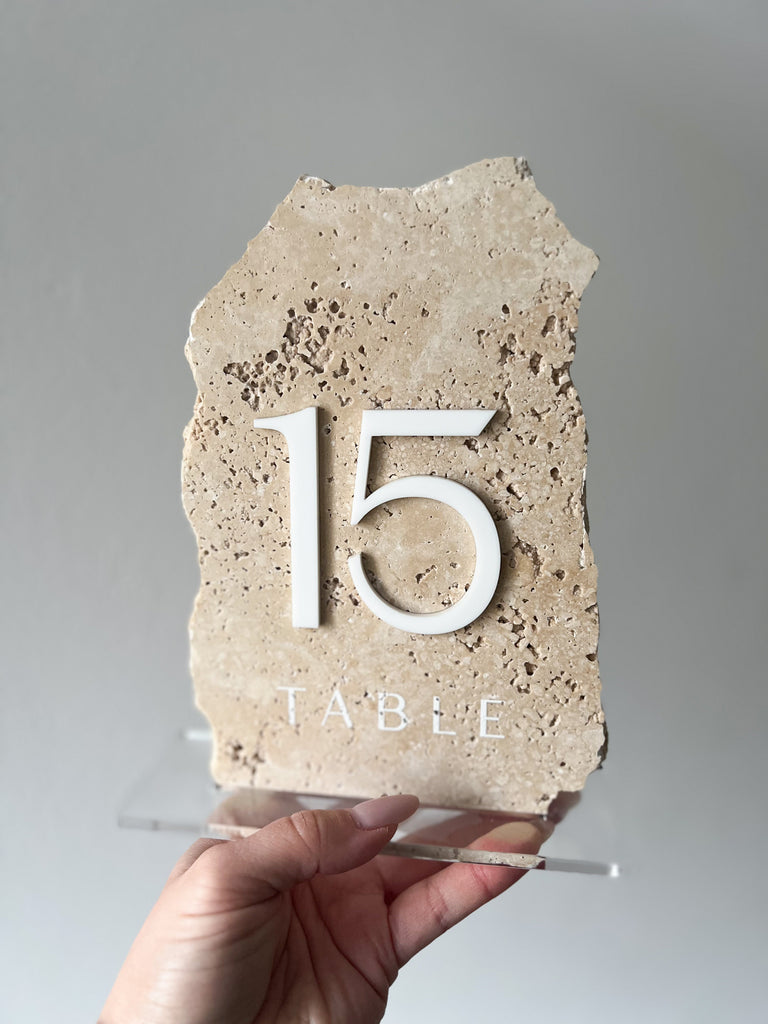 Tischnummern aus Travertin-Stein 