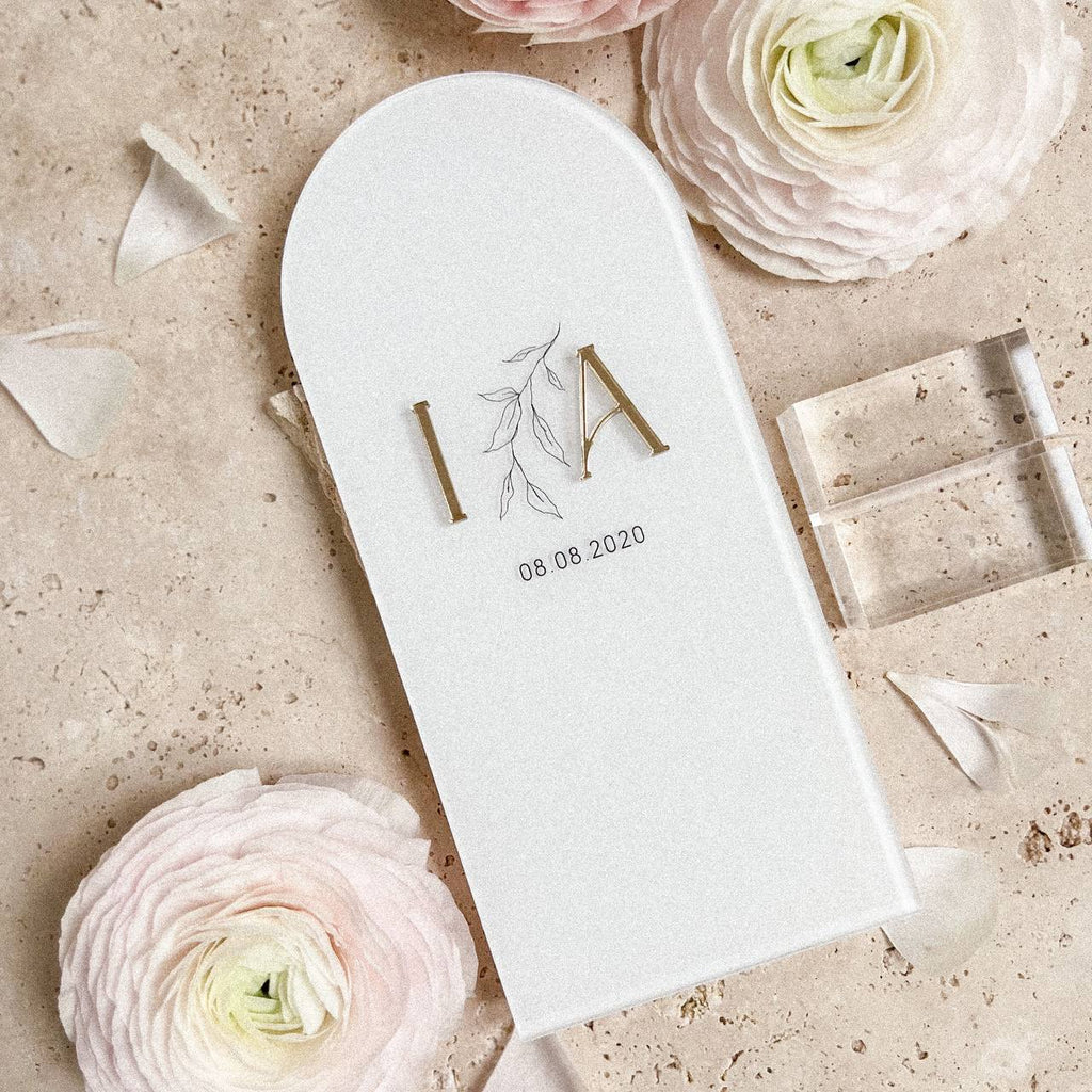 Acrylkarte mit Fuß aus Acrylblock "Initialen" | personalisiert