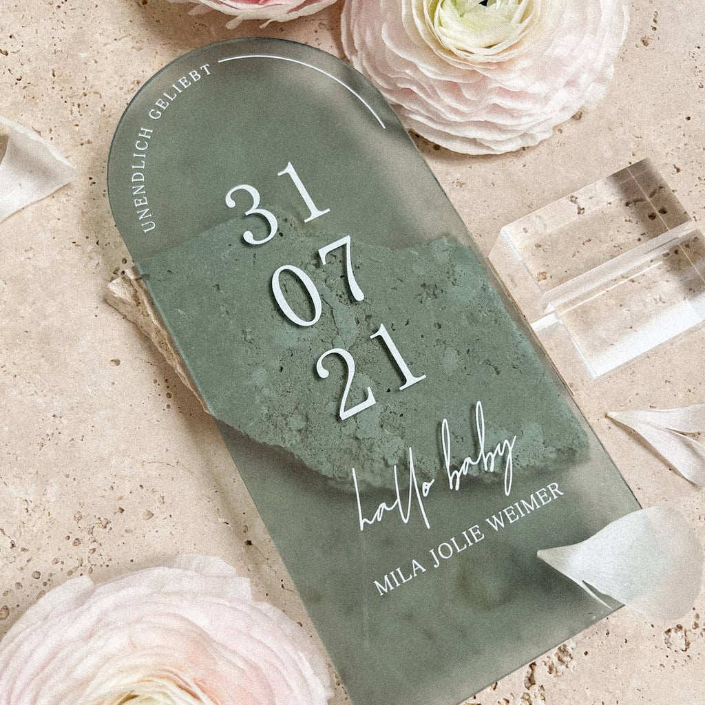 Acrylkarte mit Fuß aus Acrylblock "Unendlich Geliebt" | personalisiert