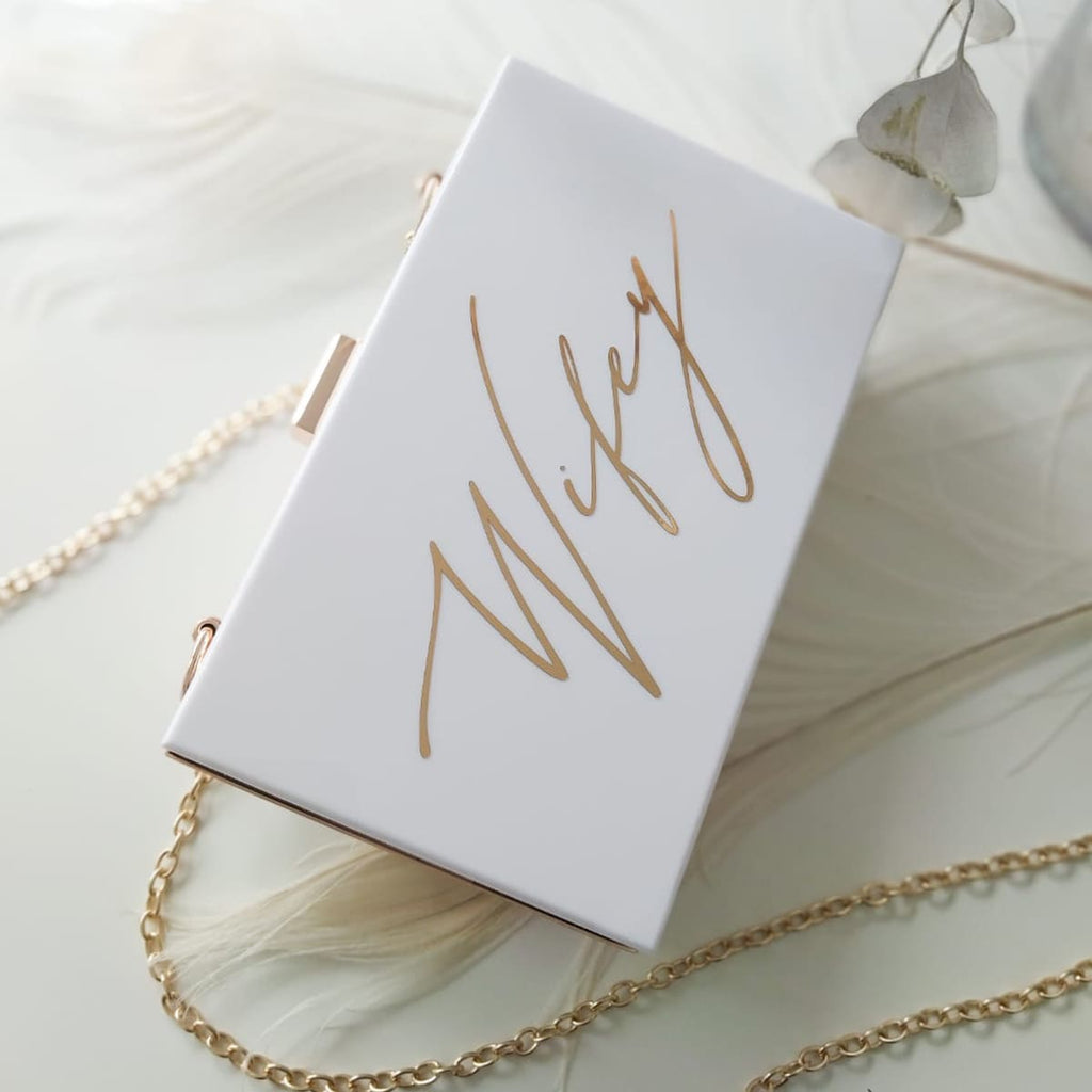 CLUTCH Deine personalisierte Acrylglastasche, weiß