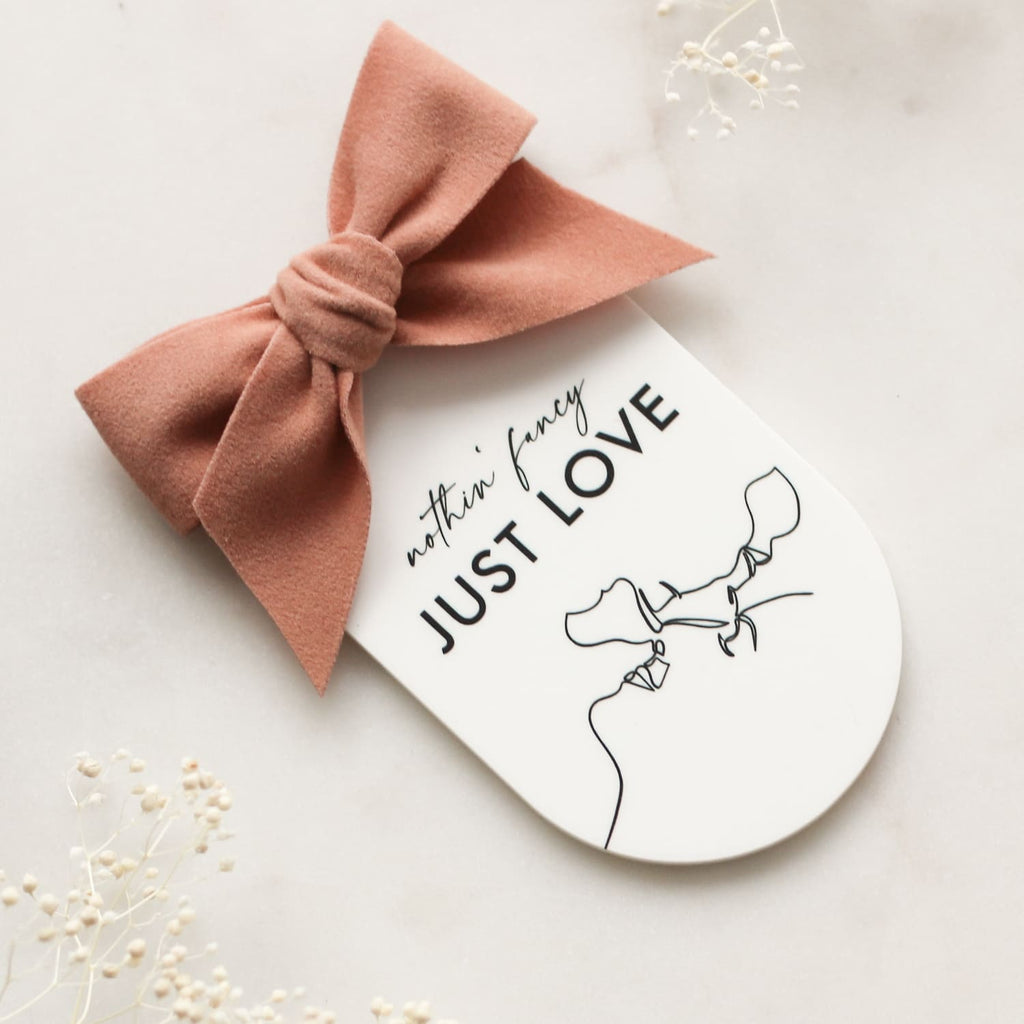 Deko Acrylanhänger Samtschleife „Just love“ Taschenanhänger  | Valentinstag | Hochzeit | Geschenk