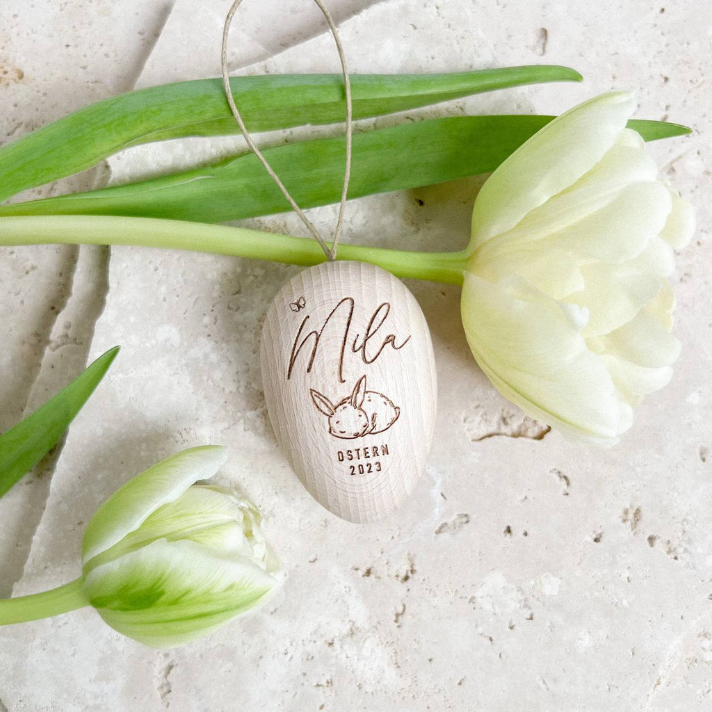 Holzei Osterei mit Häschen Motiv | personalisiert