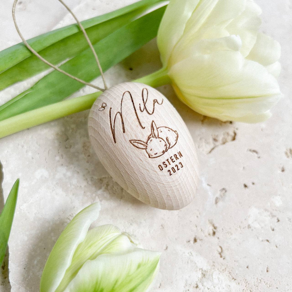 Holzei Osterei mit Häschen Motiv | personalisiert