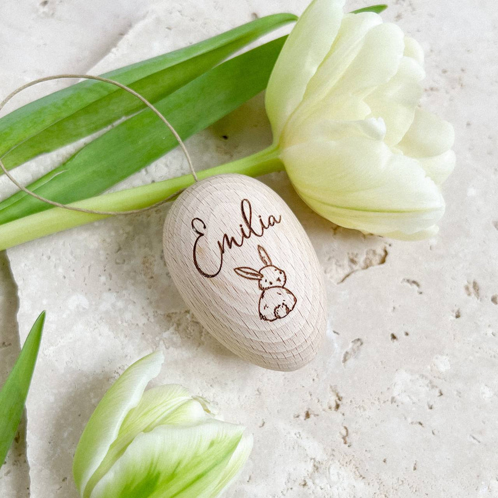 Holzei Osterei mit Häschen Motiv | personalisiert