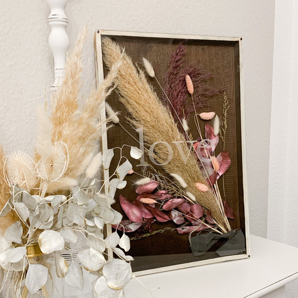 3D picture frame with dried flowers I brown