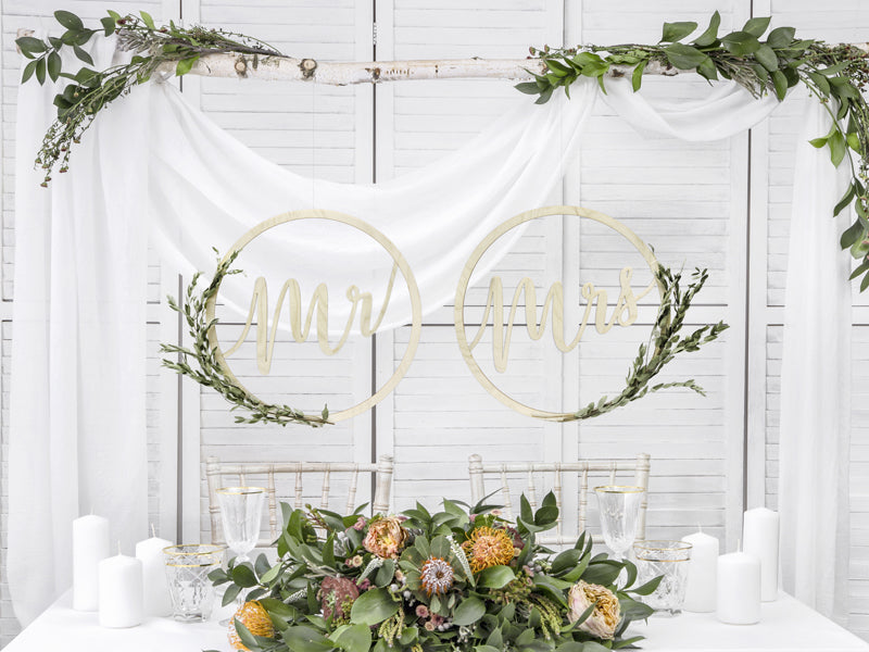 2x Stuhlaufhänger aus Holz Zeichen "Mr Mrs" - Durchmesser 38 cm