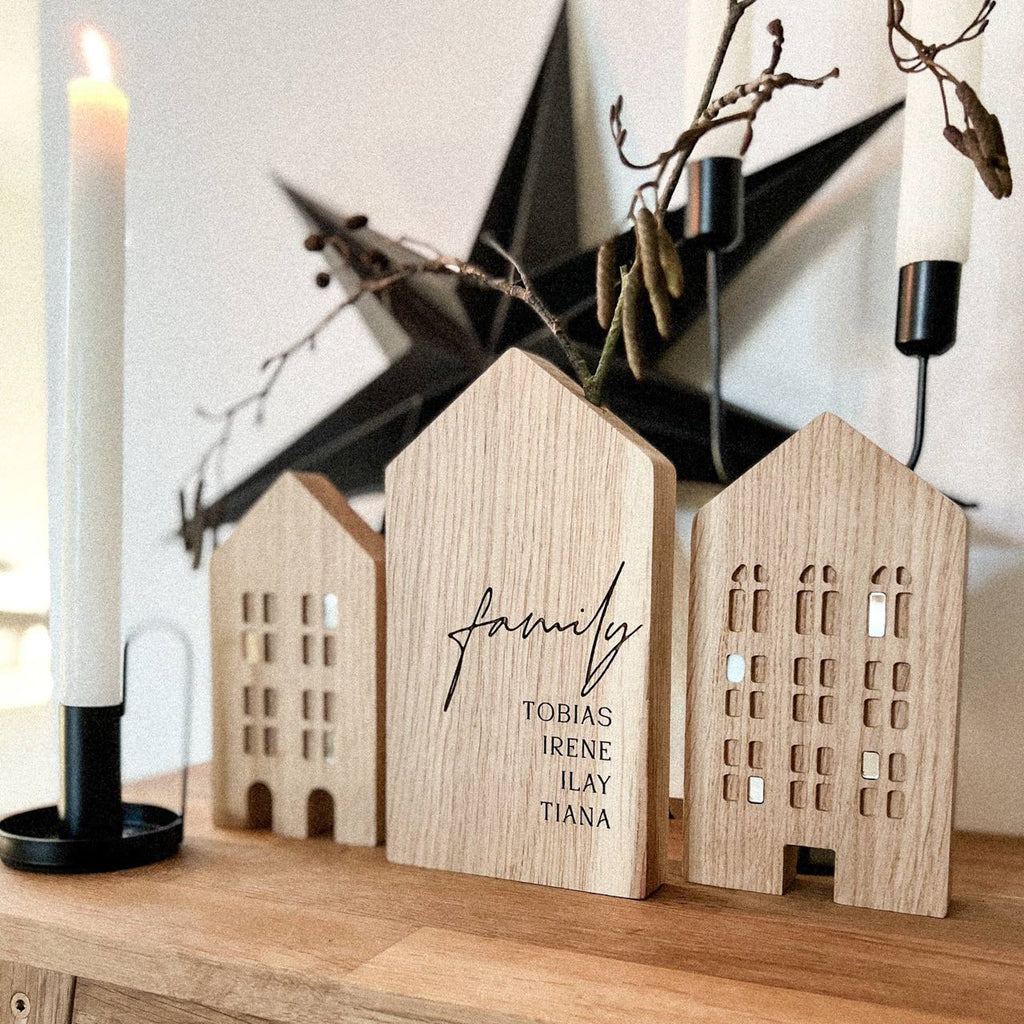 Personalisiertes Deko Häuschen aus Holz "Sunne"
