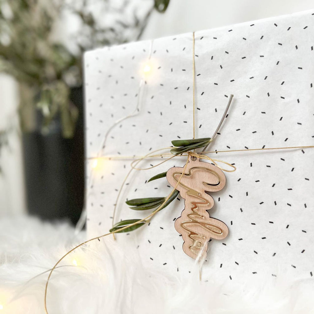 Personalisierte Anhänger aus Holz & Acryl – Schlüsselanhänger, Taschenanhänger, Gastgeschenk oder Geschenkanhänger.