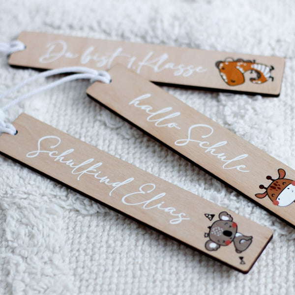 Personalized wooden bookmark for children with animal motifs