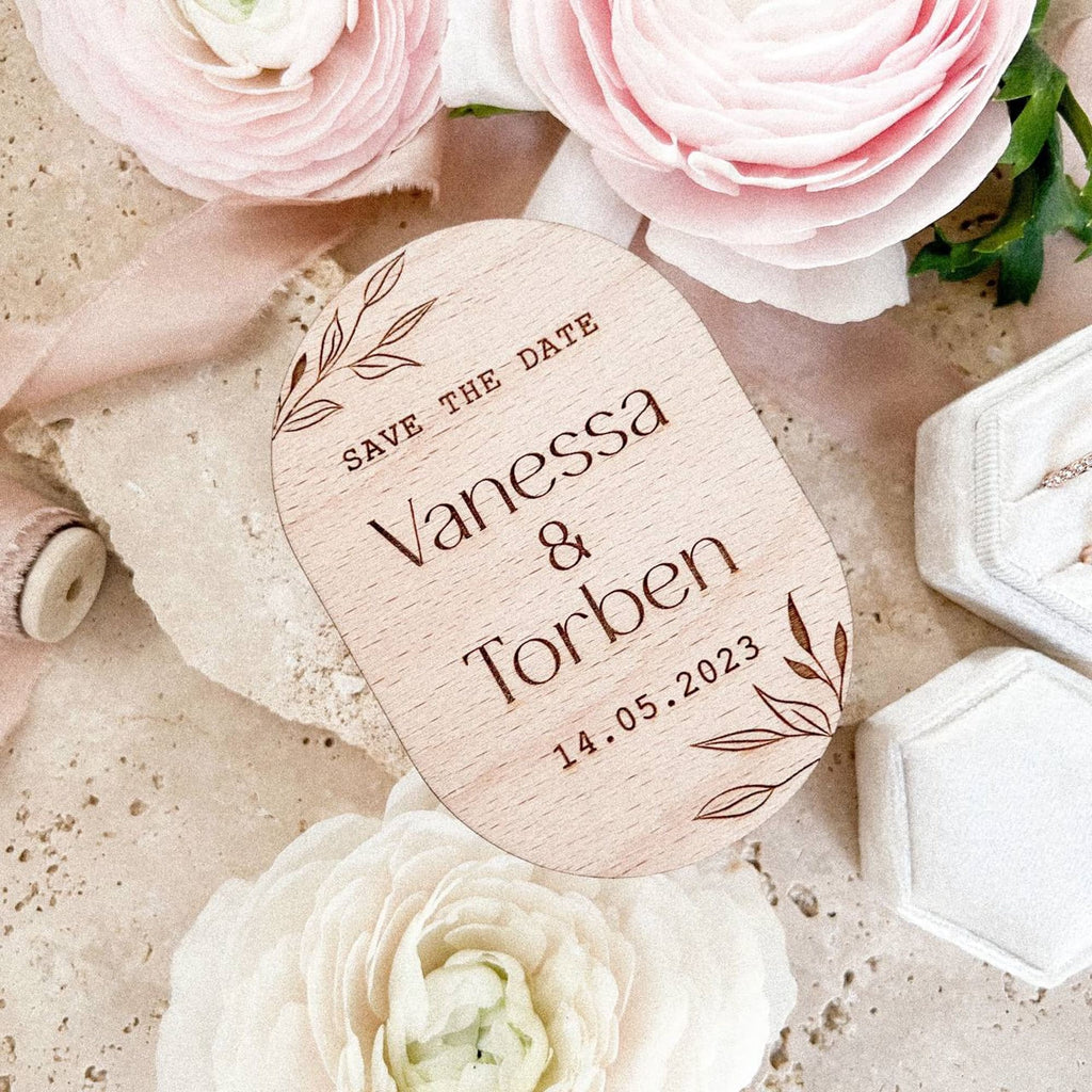 Save the Date Holzmagnet "Oval" personalisiert